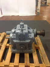 Load image into Gallery viewer, Gear Reducer Westinghouse  - SU-8-6P - Ratio 3 to 1
