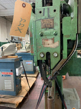 Load image into Gallery viewer, Townsend Textron - Pedal Operated Auto Feed Rivet Machine
