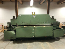 Load image into Gallery viewer, 200 Ton Hydraulic Cutting Press
