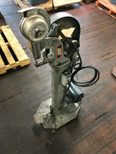 Load image into Gallery viewer, Stimpson – Auto Feed Grommet Rivet Pedal Machine
