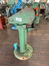 Load image into Gallery viewer, Townsend Textron - Pedal Operated Auto Feed Rivet Machine
