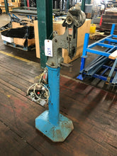 Load image into Gallery viewer, Stimpson – Pneumatic Auto Feed Pedal operated Rivet Machine
